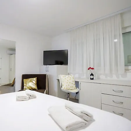 Guest house Zvonko Split
