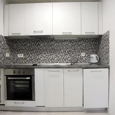 Guest house Zvonko 4*
