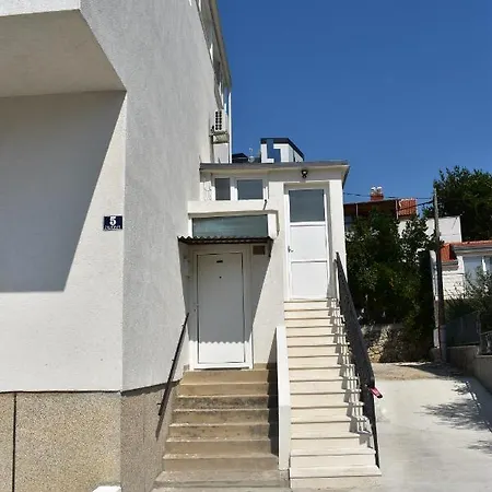 Zvonko Guest house