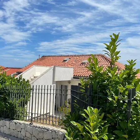 Casa de hóspedes Zvonko 4*